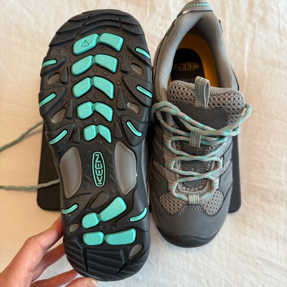 Keen “Koven” Hiking Shoes 🆕 - Picture 3 of 4